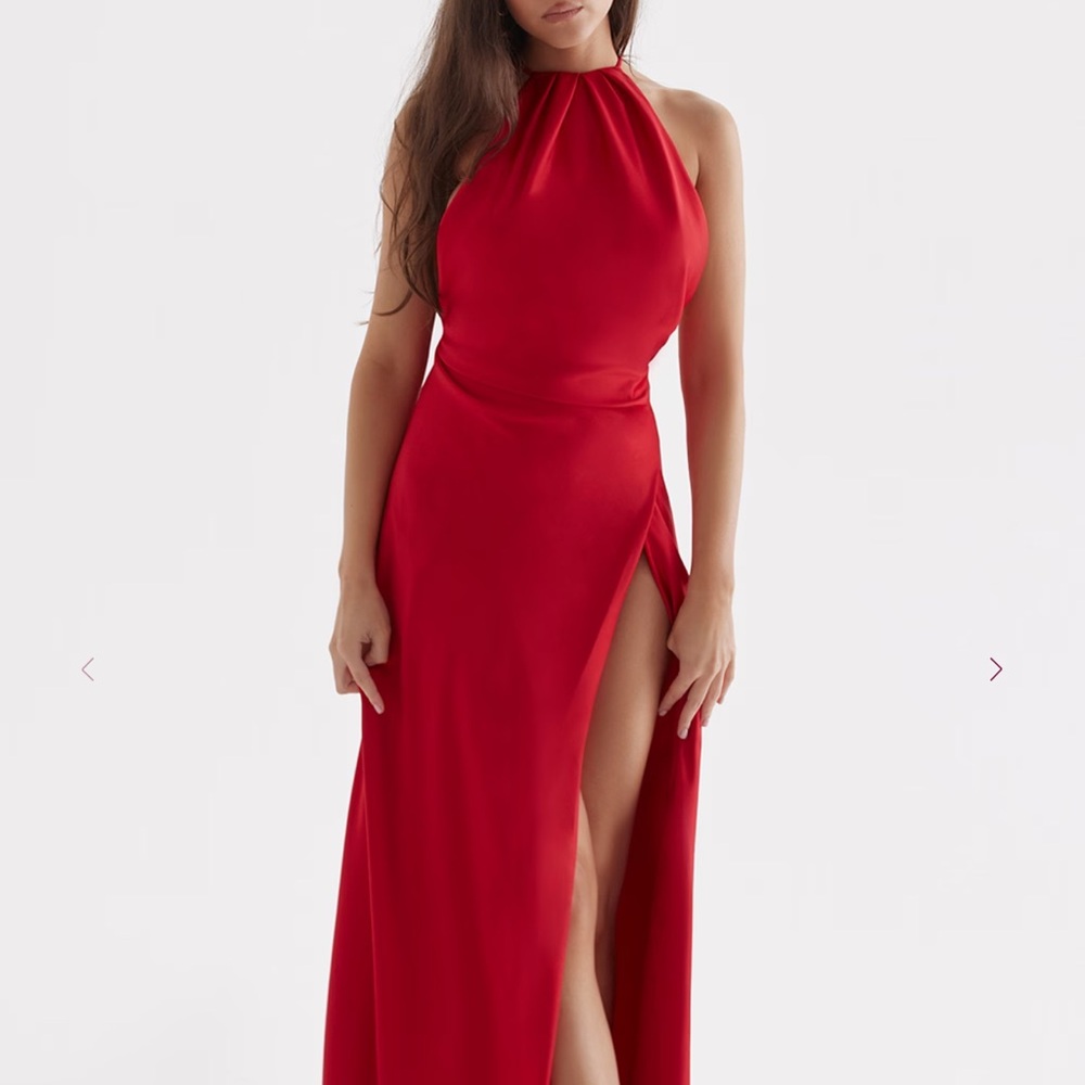 BNWT HOUSE OF CB ZANAB MAXI DRESS IN RED SIZE M